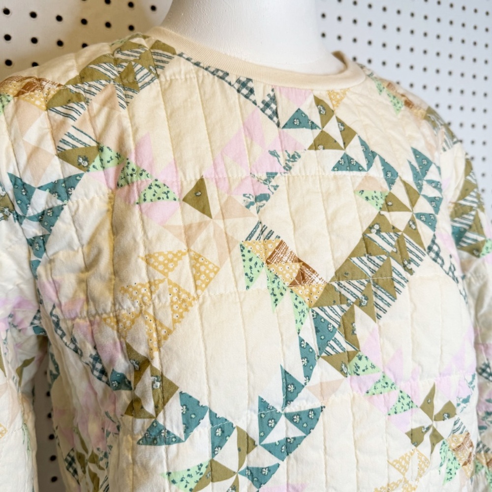 Universal Thread | Women’s Quilted Pullover Sweat… - image 4